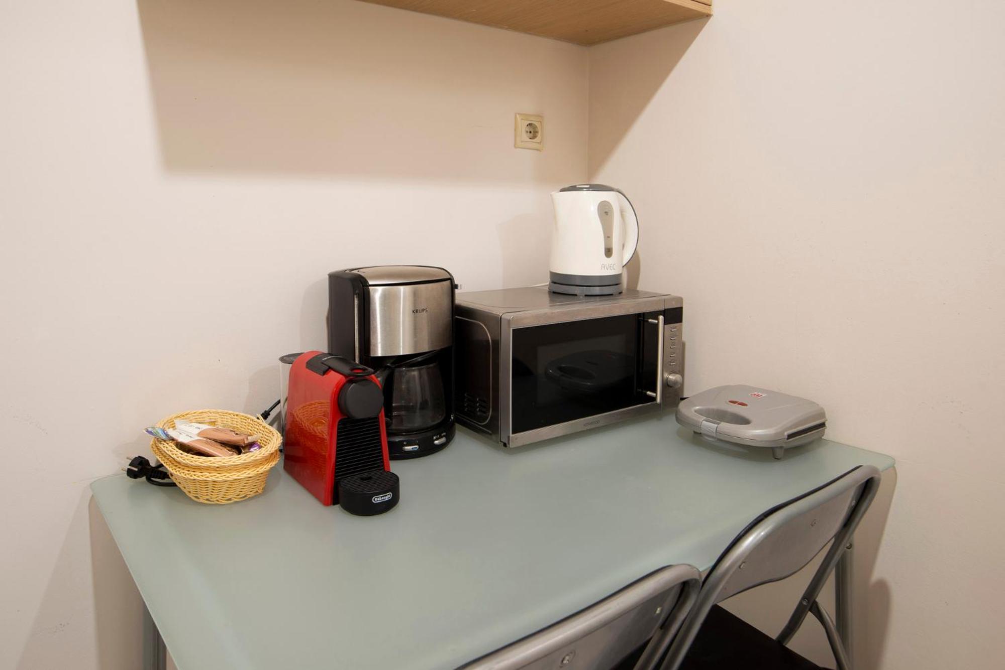 Cozy Studio At Kallithea Афины Экстерьер фото
